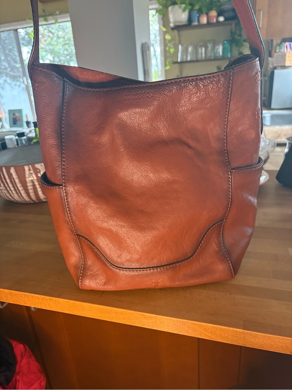 Frye Cognac Leather Hobo Bag NWOT | Slouchy Shoulder Bag Rustic Brown - Picture 6 of 7